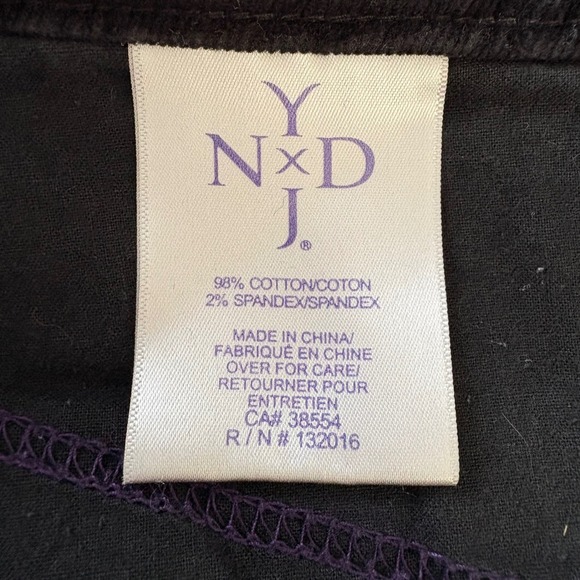 NYDJ Black Corduroy Straight Leg Pants Womens Size 12 Lift Tuck Technology - Picture 9 of 10